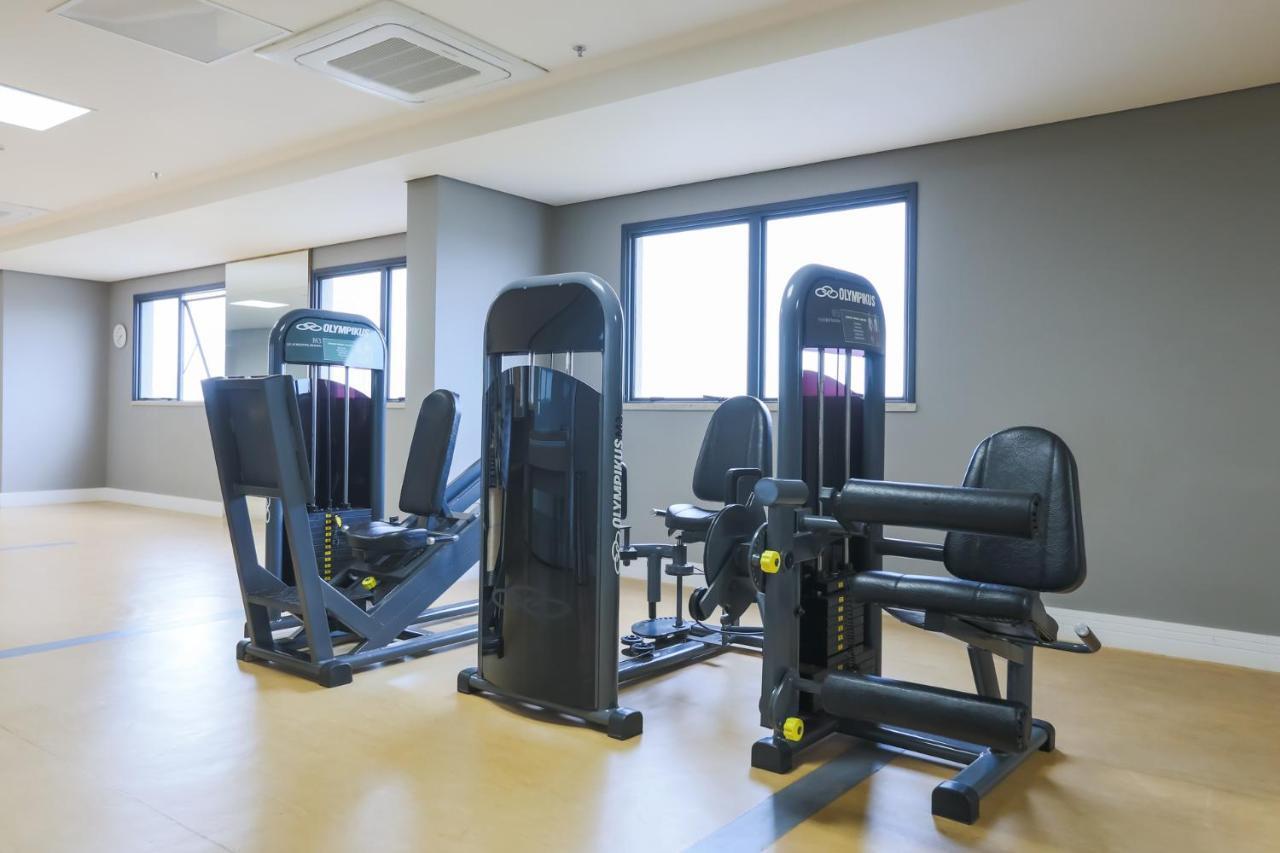 트립 바이 윈덤 리베이라오 프레토 호텔 리베이라오프레토 외부 사진 Leg press and leg curl machines